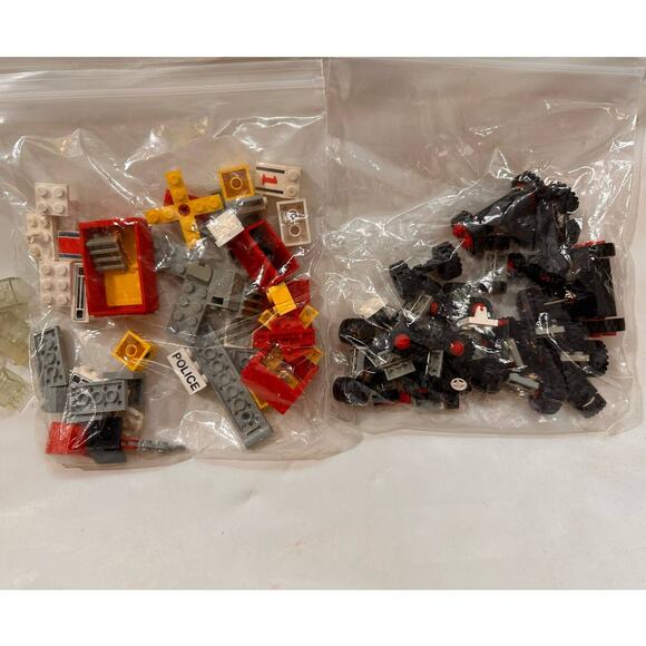 LEGOLAND Vintage Manuals Pieces Bricks Space Lot Lego 1970s - 1980s - Picture 9 of 9